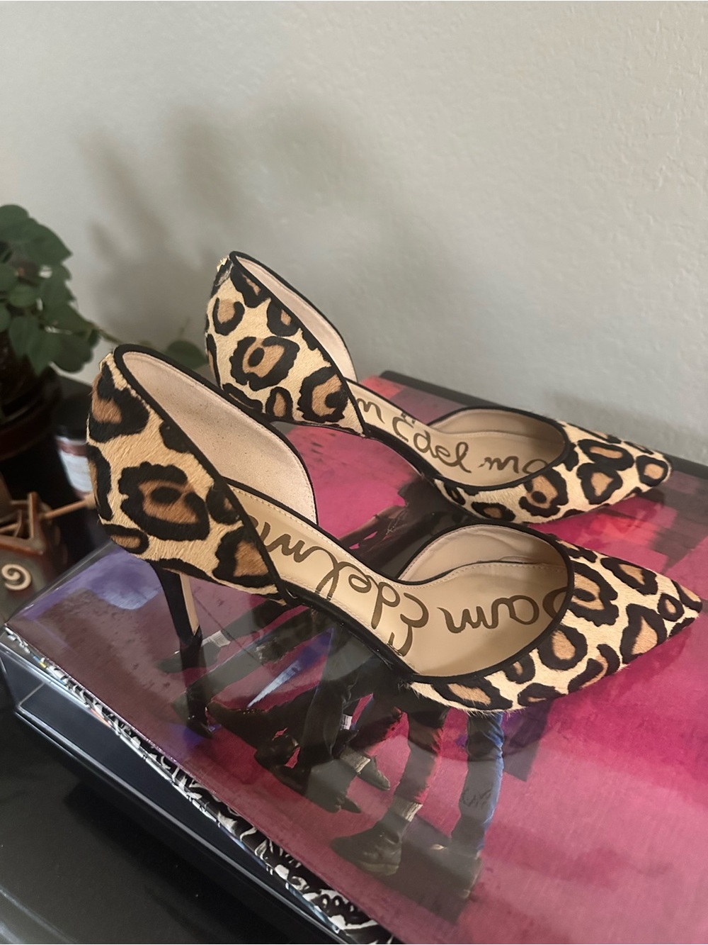 Sam Edelman Telsa Leopard Haircalf Heels Size 9.5 Pointed Toe - Picture 6 of 8